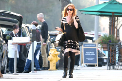 Isla Fisher - Isla Fisher - Out and about in Beverly Hills, 9 января 2015 (21xHQ) 1Ivf1EO3