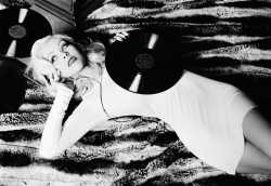 Christina Aguilera - 'Back To Basics' Album Promos, Ellen von Unwerth Photoshoot 2006 - 35xHQ 3JfJhbKy
