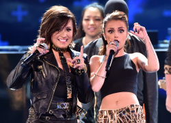 Demi Lovato and Cher Lloyd - Performing Really Don't Care at the Teen Choice Awards. August 10, 2014 - 45xHQ 4n23ktvV