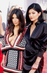Kim Kardashian - 2014 MTV Video Music Awards in Los Angeles, August 24, 2014 - 90xHQ 4r398LB0