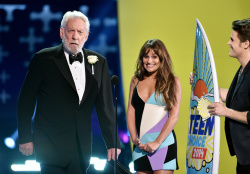Lea Michele - At the FOX's 2014 Teen Choice Awards, August 10, 2014 - 182xHQ 6OVOThgy