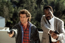 Mel Gibson, Danny Glover, Joe Pesci - Постеры и промо к фильму "Lethal Weapon 2 (Смертельное оружие 2)", 1989 (20xHQ) 9bYSQYLy