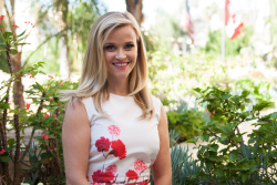 Reese Witherspoon - Wild press conference portraits by Herve Tropea (Beverly Hills, November 6, 2014) - 10xHQ 9zuXNIG4