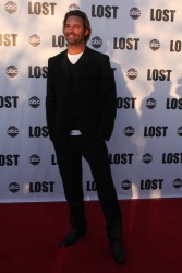 Josh Holloway - arrives at ABC's Lost Live The Final Celebration (2010.05.13) - 31xHQ A9hCJoiR