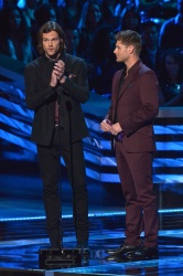 Jensen Ackles & Jared Padalecki - 39th Annual People's Choice Awards at Nokia Theatre in Los Angeles (January 9, 2013) - 170xHQ AIjsoafL
