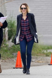 Rachel McAdams - on the set of 'True Detective' in LA - February 27, 2015 (43xHQ) Ao7gtgqP