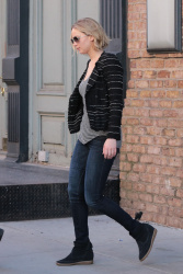 Jennifer Lawrence - Нью-Йорк, 4 апреля 2015 (27xHQ) Dwifmmyo