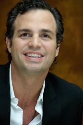 Mark Ruffalo - Reservation Road press conference portraits by Vera Anderson (Los Angeles, October 25, 2007) - 5xHQ E6zGgQog