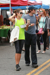 Ian Somerhalder & Nikki Reed - at the farmer's market in Sherman Oaks (July 20, 2014) - 152xHQ F7xnNp7g
