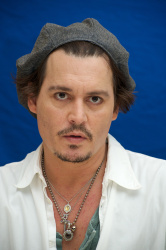 Johnny Depp - The Rum Diary press conference portraits by Vera Anderson (Hollywood, October 13, 2011) - 13xHQ KQgp8MtQ