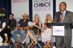 Kaley Cuoco - People's Choice Awards Nomination Announcements in Beverly Hills - November 15, 2012 - 146xHQ KRw3rrUt