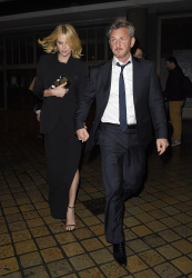 Charlize Theron and Sean Penn - seen leaving Royal Festival Hall. London - February 16, 2015 (153xHQ) MgKM4Kfk