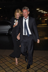 Charlize Theron and Sean Penn - seen leaving Royal Festival Hall. London - February 16, 2015 (153xHQ) MlKqSp0u