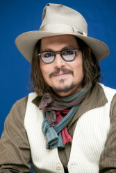 Johnny Depp - "The Tourist" press conference portraits by Armando Gallo (New York, December 6, 2010) - 31xHQ QIwEyDE0