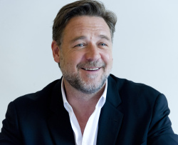 Russell Crowe - Noah press conference portraits by Magnus Sundholm (Beverly Hills, March 24, 2014) - 17xHQ RIBrnuyZ