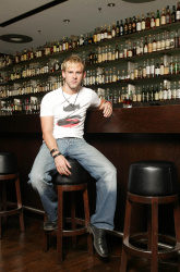 Dominic Monaghan - Unknown photoshoot - 6xHQ Smu6JY5a
