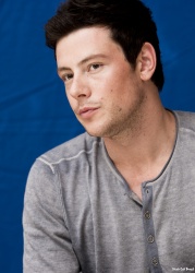 Cory Monteith - Cory Monteith - Glee press conference portraits by Vera Anderson (Beverly Hills, October 5, 2011) - 7xHQ TYt8fKzU