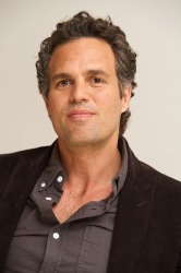 Mark Ruffalo - Marvel's The Avengers press conference portraits by Vera Anderson (Los Angeles, April 13, 2012) - 8xHQ UJ8tANzY