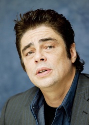 Benicio Del Toro - "The Wolfman" press conference portraits by Armando Gallo (Los Angeles, February 7, 2010) - 9xHQ Age3dGdq