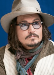 Johnny Depp - "The Tourist" press conference portraits by Armando Gallo (New York, December 6, 2010) - 31xHQ GgeZDBsl