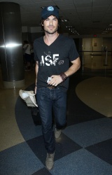 Ian Somerhalder - Arriving at LAX airport in Los Angeles - July 13, 2014 - 17xHQ GhY8meMb