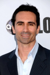 Nestor Carbonell - arrives at ABC's Lost Live The Final Celebration (2010.05.13) - 9xHQ Iv7Tc2Bb