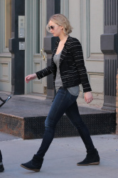 Jennifer Lawrence - Нью-Йорк, 4 апреля 2015 (27xHQ) Ji4t9d1M