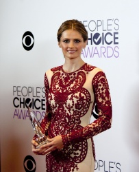 Stana Katic - 40th People's Choice Awards held at Nokia Theatre L.A. Live in Los Angeles (January 8, 2014) - 84xHQ KiPy81uN