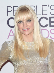 Anna Faris - The 41st Annual People's Choice Awards in LA - January 7, 2015 - 223xHQ MXcFq9i2