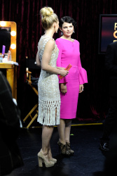 Jennifer Morrison - Jennifer Morrison & Ginnifer Goodwin - 38th People's Choice Awards held at Nokia Theatre in Los Angeles (January 11, 2012) - 244xHQ MZdm29GS