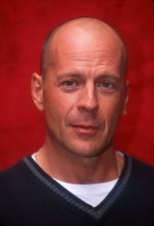Bruce Willis - "The Sixth Sense" press conference portraits by Armando Gallo (Los Angeles, September 1, 1999) - 2xHQ NA4n7GI9