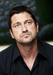 Gerard Butler - "The Ugly Truth" press conference portraits by Armando Gallo (Los Angeles, July 19, 2009) - 15xHQ TBku1sMC