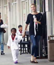 Charlize Theron - spotted taking her son Jackson to his karate class in Los Angeles, California on February 23, 2015 (15xHQ) ZGOp32Q3