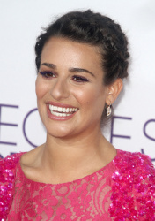 Lea Michele - 2013 People's Choice Awards at the Nokia Theatre in Los Angeles, California - January 9, 2013 - 339xHQ ZcyzdQuN